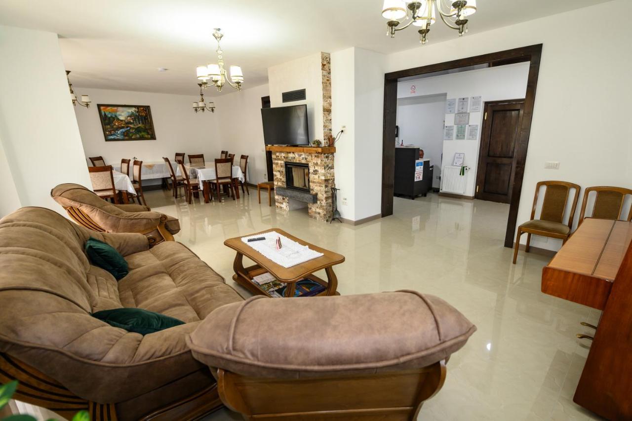 Pensiunea Armonia Valeni  Luaran gambar